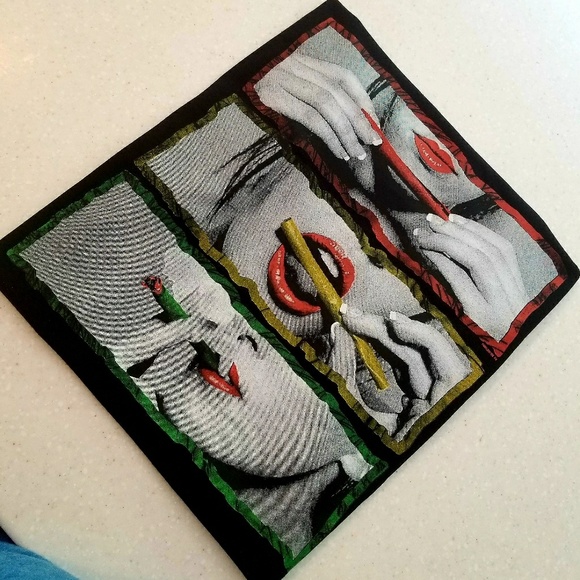 Brand New " Roll it, lick it, smoke it " Tee - Picture 7 of 7